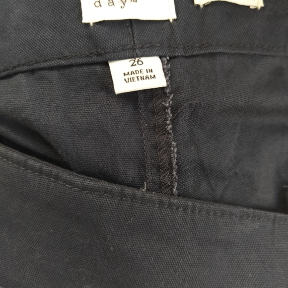 A New Day Plus Women's 26 Dark Blue Tapered Ankle, Chino Pants - Picture 5 of 7